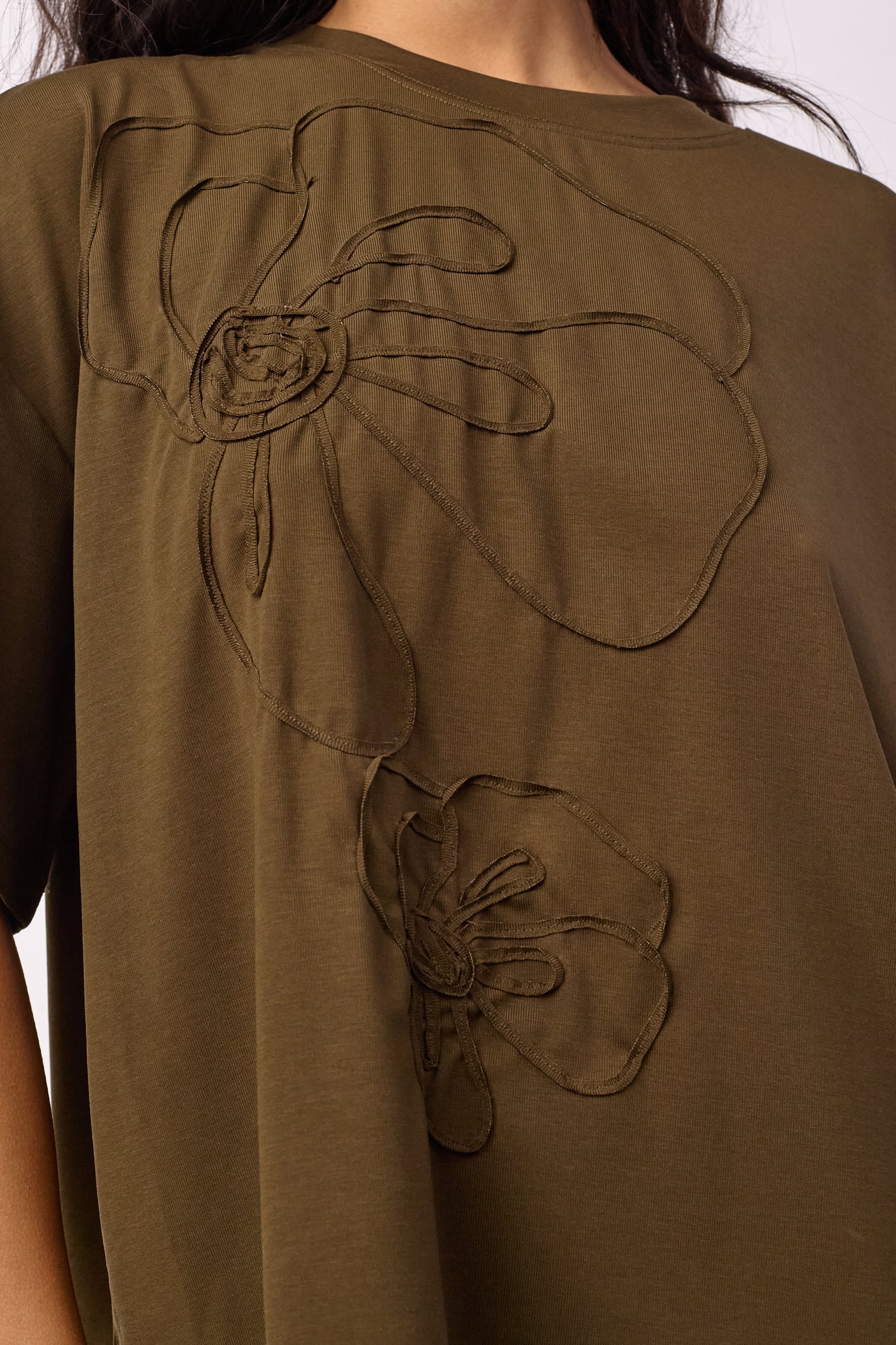 IvaraCC Flower Tee - Dusty Army - Co'couture