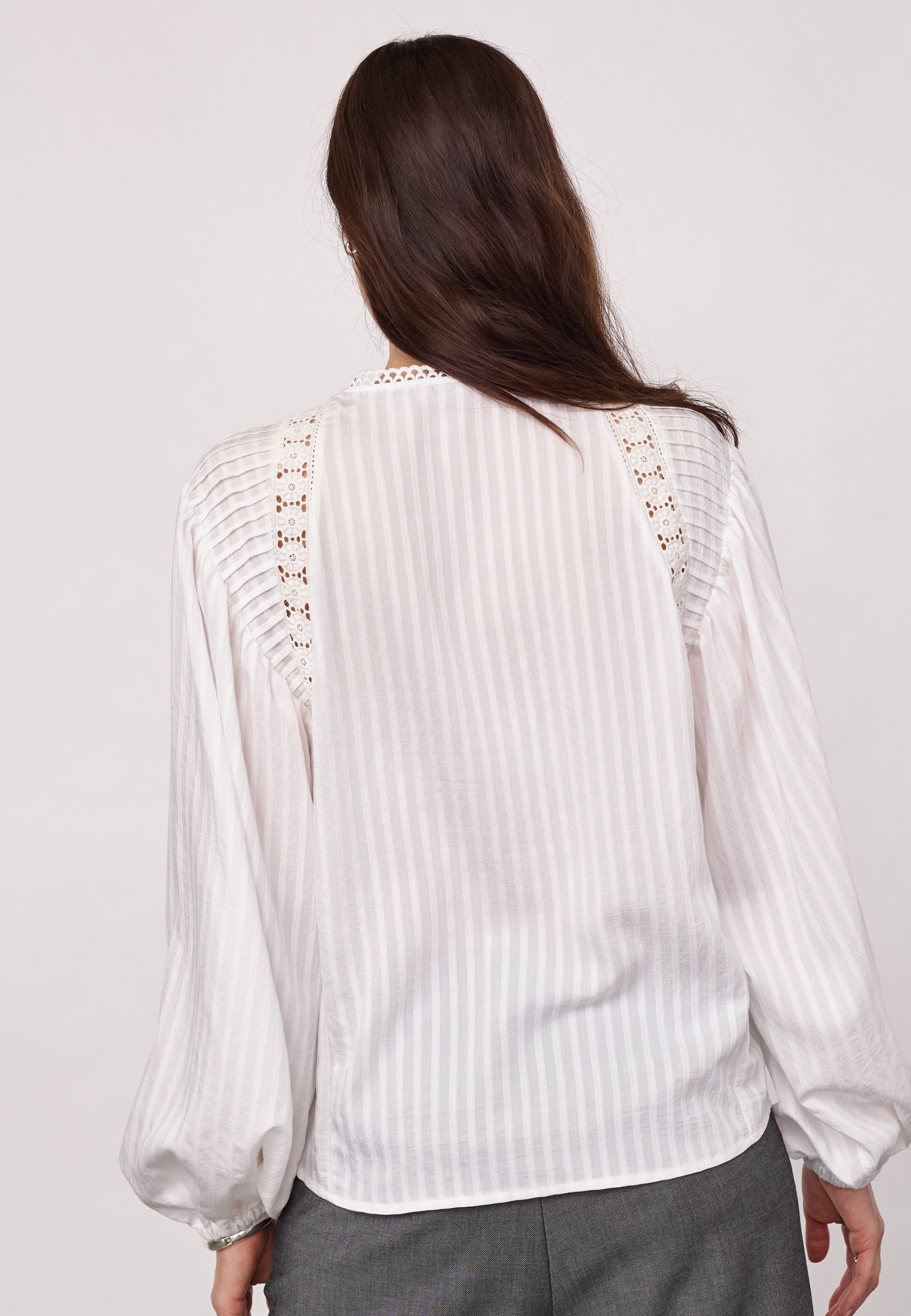 SenneCC Lace Blouse - White - Co'couture