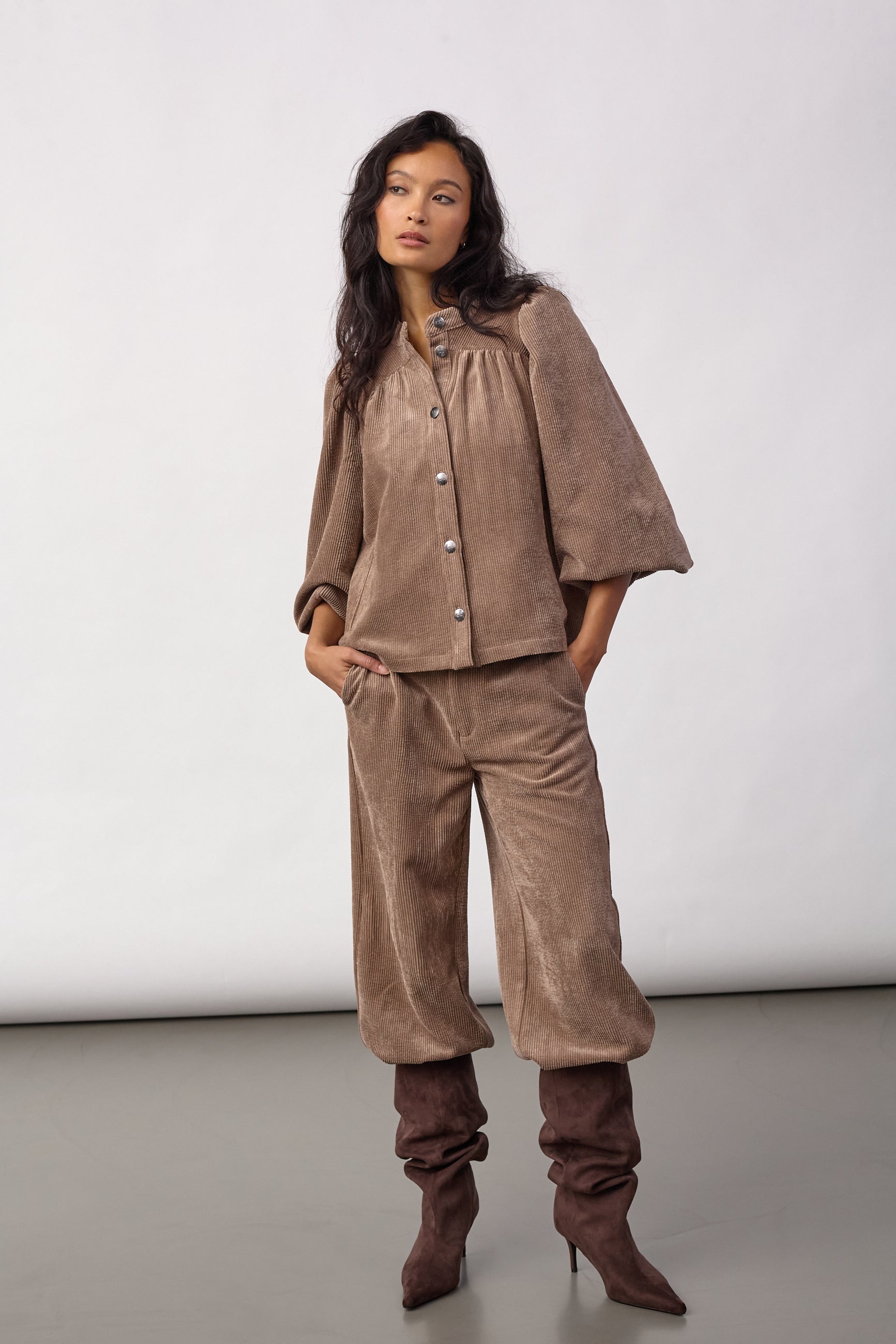 DaisyCC Cord Shirt - Walnut - Co'couture