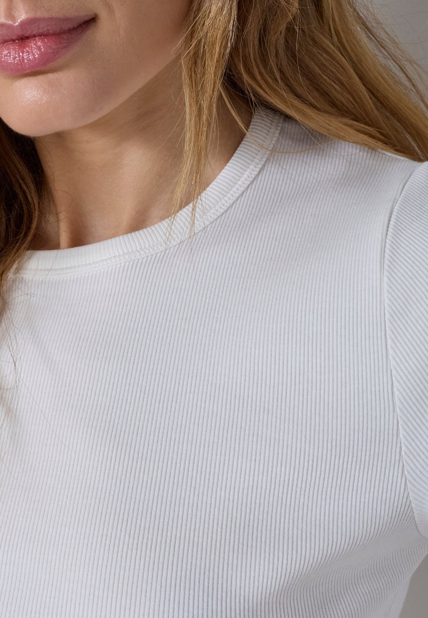 GrannyCC Rib SS O - Tee - Off white - Co'couture