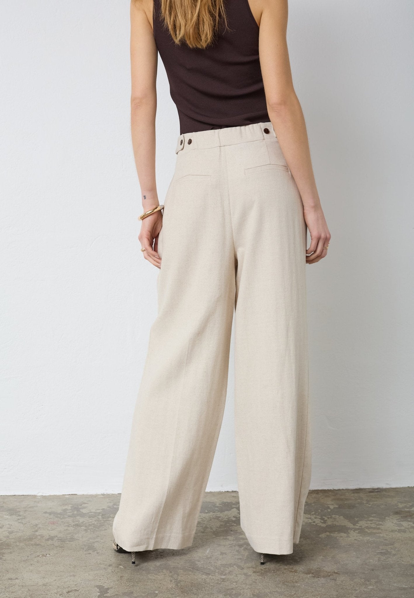 LeenaCC Linen Pleat Pant - Bone - Co'couture