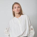 StinaCC Emb Blouse - Off white - Co'couture